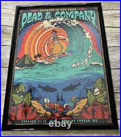 2-dead & Company Playing In The Sand Posters