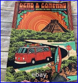 2-dead & Company Playing In The Sand Posters